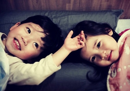 3 mẹo hay đặt tên cho cặp song sinh hình ảnh 3 meo hay dat ten cho cap song sinh hinh anh