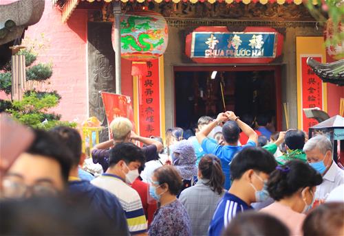 Ngày vía Ngọc Hoàng Ngay via Ngoc Hoang