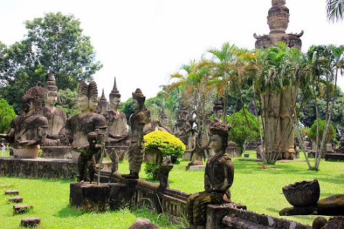 Ghé thăm vườn tượng Phật tại Lào Wat Xiengkuane hình ảnh Ghe tham vuon tuong Phat tai Lao Wat Xiengkuane hinh anh