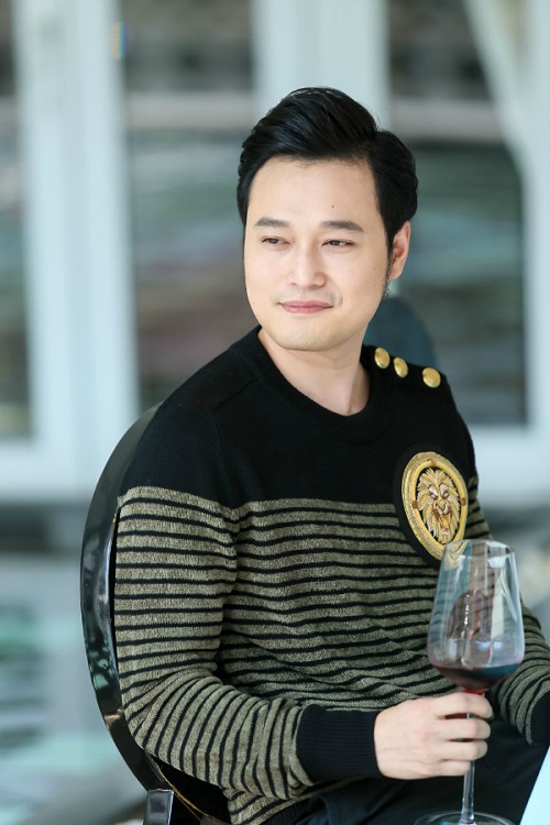 Hoàng tử sơn ca Quang Vinh bất ngờ trở lai showbiz hình ảnh 2 Hoang tu son ca Quang Vinh bat ngo tro lai showbiz hinh anh 2