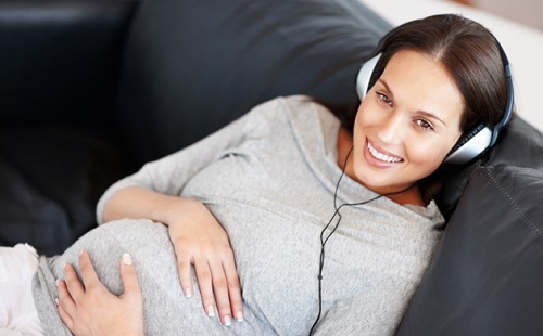 Lời cổ nhân Muốn con tài đức, mẹ phải lấy thân làm mẫu hình ảnh Loi co nhan Muon con tai duc, me phai lay than lam mau hinh anh
