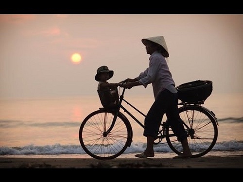 Những câu chuyện cảm động về mẹ Nhung cau chuyen cam dong ve me