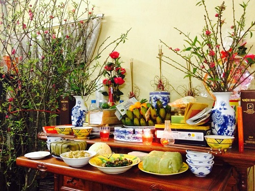 Bữa cơm tất niên và mâm cỗ cúng tất niên Bua com tat nien va mam co cung tat nien