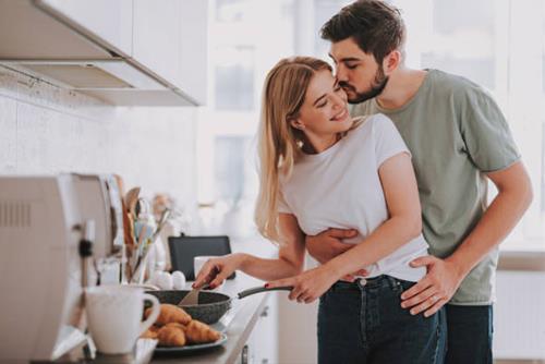 Con giap nam doi vo len dau Con giáp nam đội vợ lên đầu
