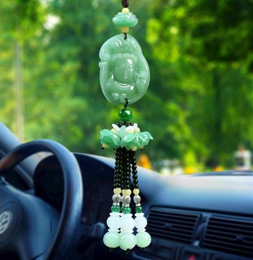 Cách hóa giải màu xe không hợp mệnh Mộc Cach hoa giai mau xe khong hop menh Moc