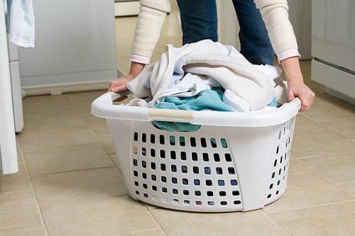 không kiểm tra đồ trước khi giặt khong kiem tra do truoc khi giat