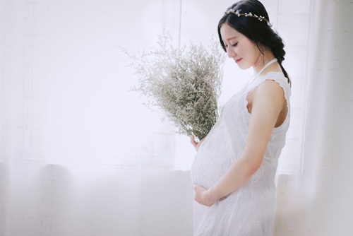 Meo phong thuy tot cho ba bau