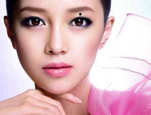 Những nốt ruồi duyên trên khuôn mặt, nhân duyên cực vượng hình ảnh 2 Nhung not ruoi duyen tren khuon mat, nhan duyen cuc vuong hinh anh 2