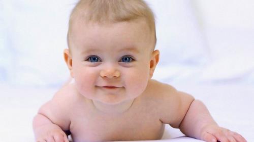 nốt ruồi ở đỉnh đầu not ruoi o dinh dau